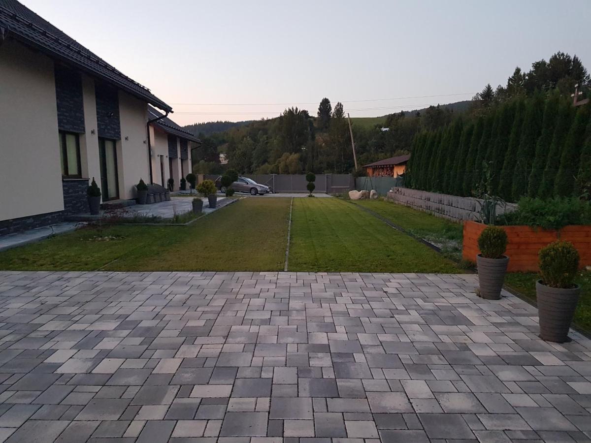 Apartman Art Zuberec Buitenkant foto